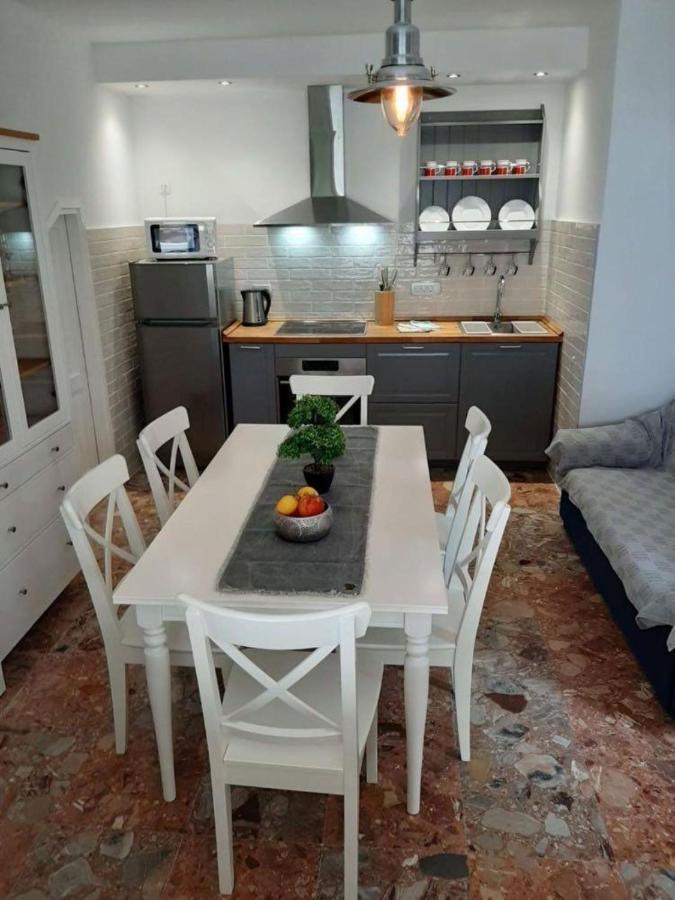 Apartments Skorin Lumbarda Eksteriør billede